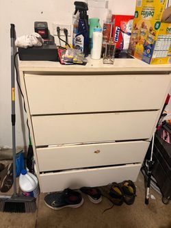 Table and drawers free