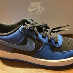 Nike Air Force, Big Kids , Shos , Size #6y - 6.5y- 7y$45pair 