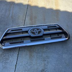 Toyota Tacoma 2016 Grill