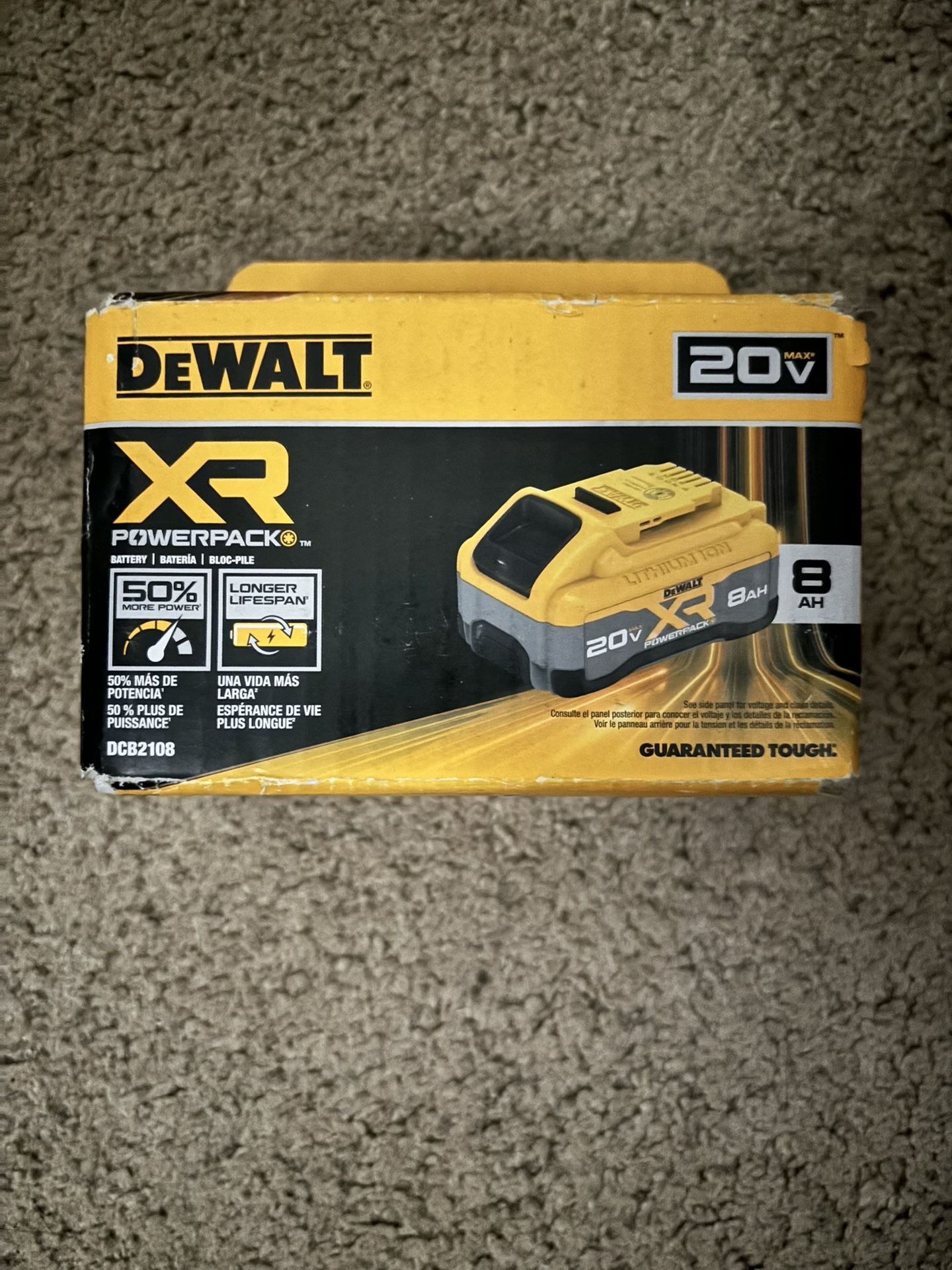 dewaly battery