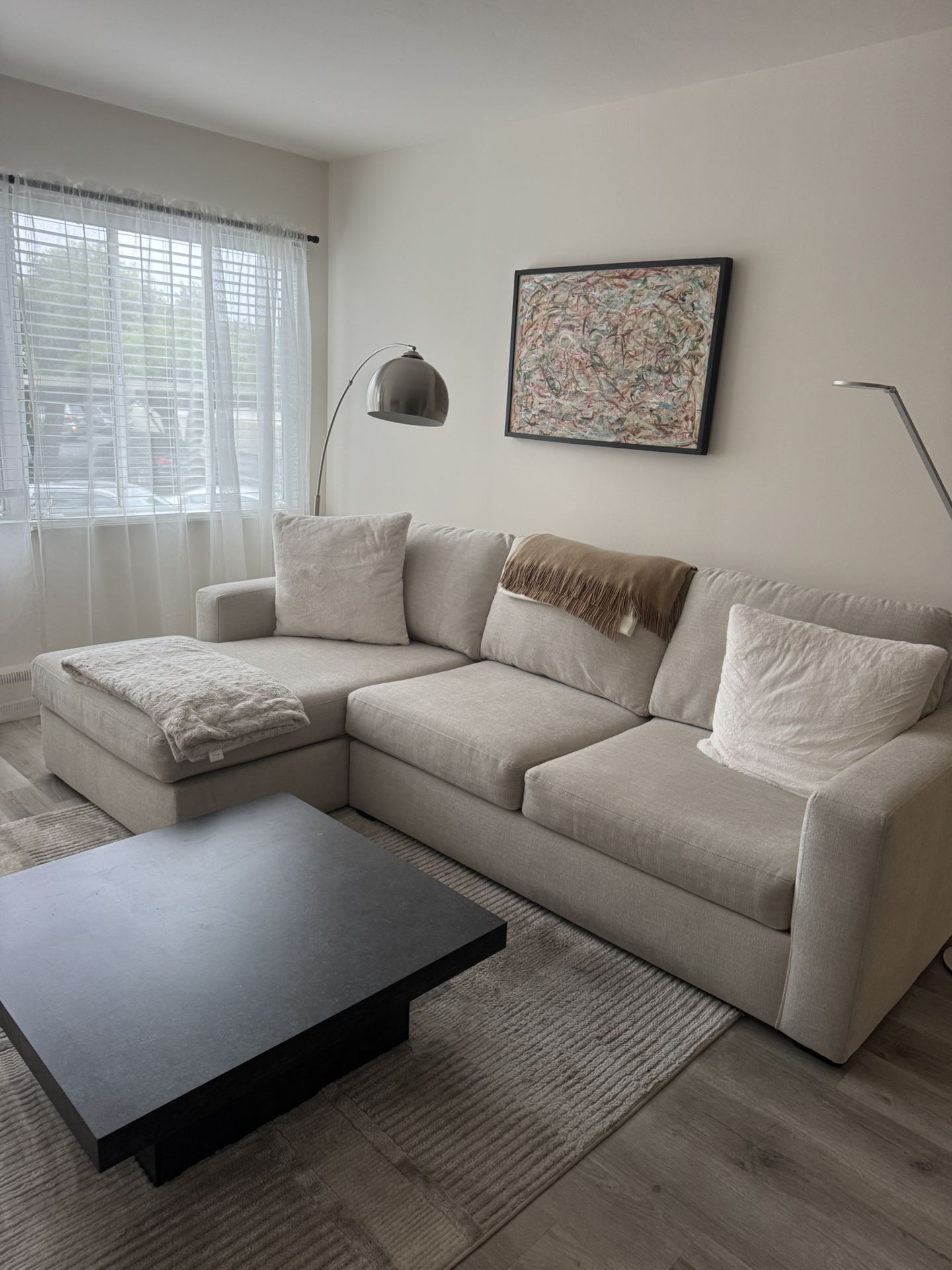 Full Living Room 