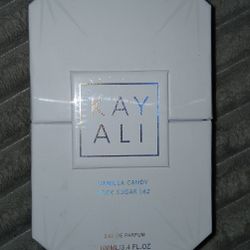 KAYALI VANILLA CANDY ROCK SUGAR | 42 Eau de Parfum