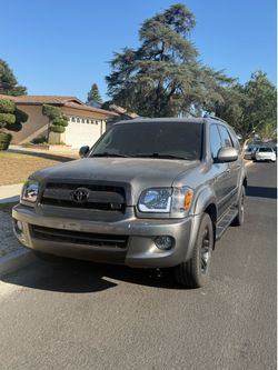 2005 Toyota sequoia limited