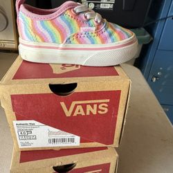 Vans Size 4 Toddler !! FIRM !! FIRM !! 