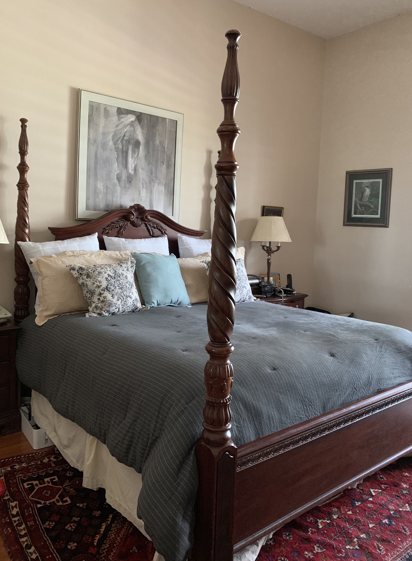 Thomasville King bed 6 piece bedroom suite for Sale in Lutz, FL OfferUp