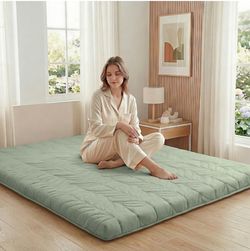 Japanese Style Floor Futon Mattress – Full Size – Like New