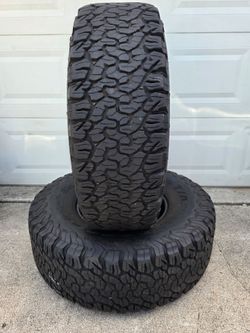LT 37X12.50R17 BFGoodrich All-Terrain T/A KO2 tires
