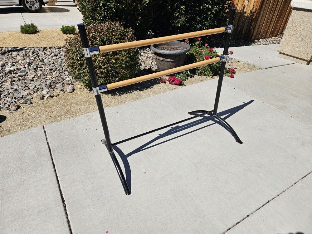 Adjustable Ballet Barre