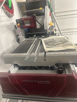 Tile saw