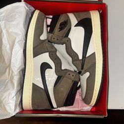 Travis scott X Air jordan 1 retro High