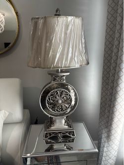 Laviere Lamp