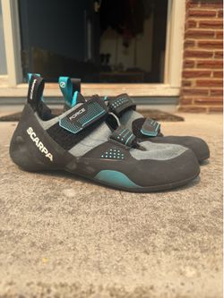 Scarpa Force rock climbing shoes size 44
