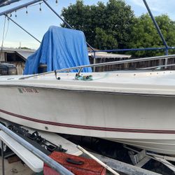 1989 Wellcraft 18’ sport