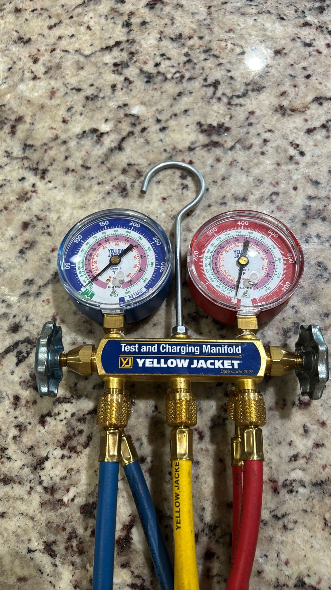 YJ Yellow Jacket Test and Charging Manifold