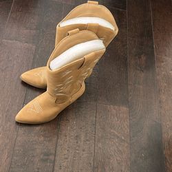 Women Cowboy Boots