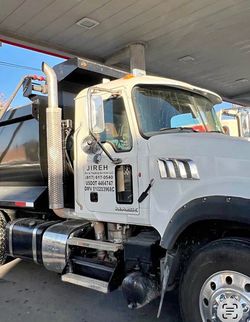 Dump truck Mack 2014