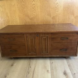 Virginia Maid Cedar Chest