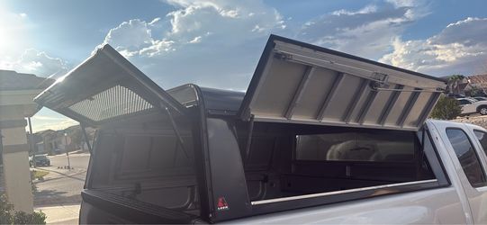 Leer Camper shell