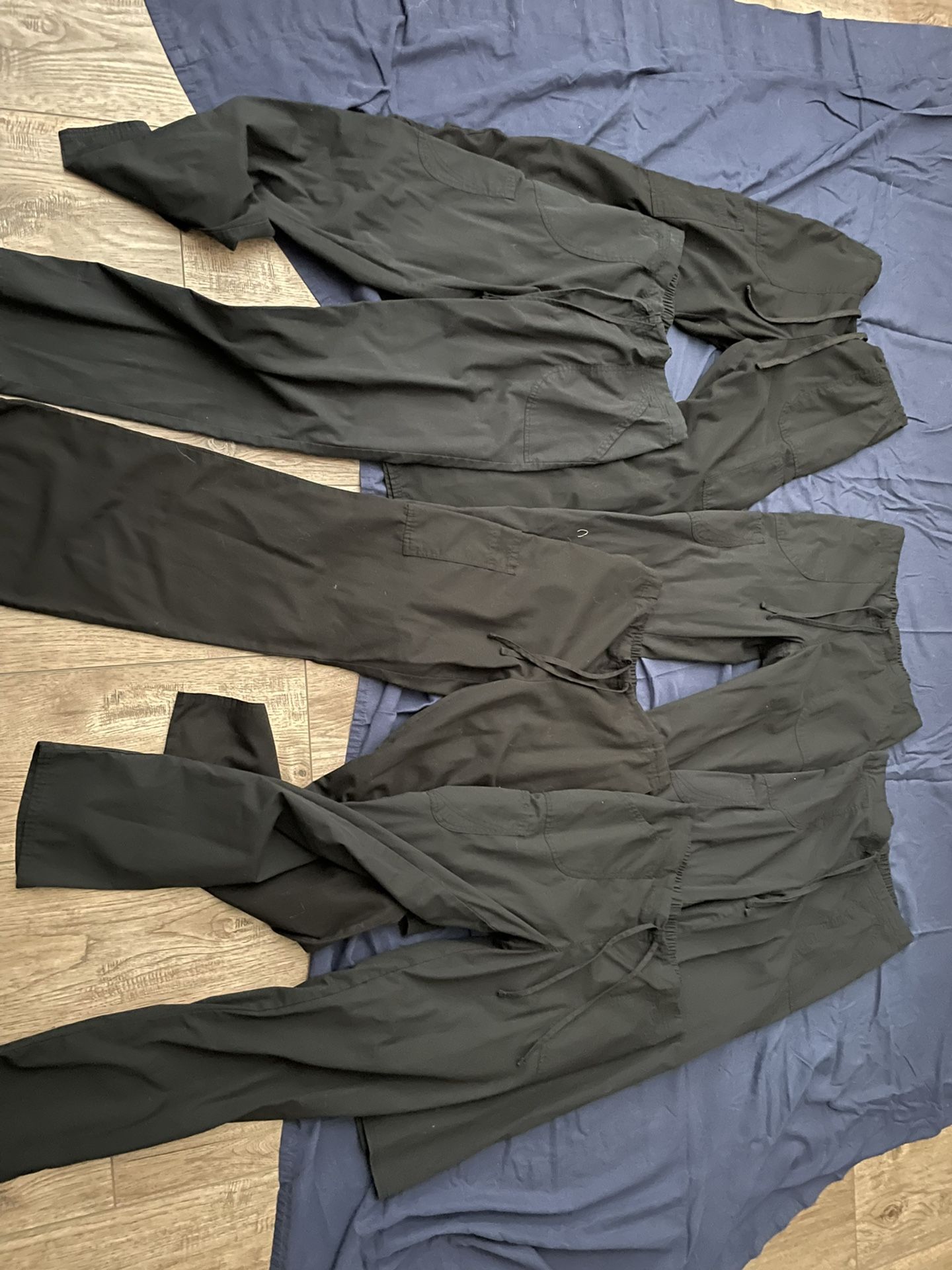 Woman’s Scrub Pants