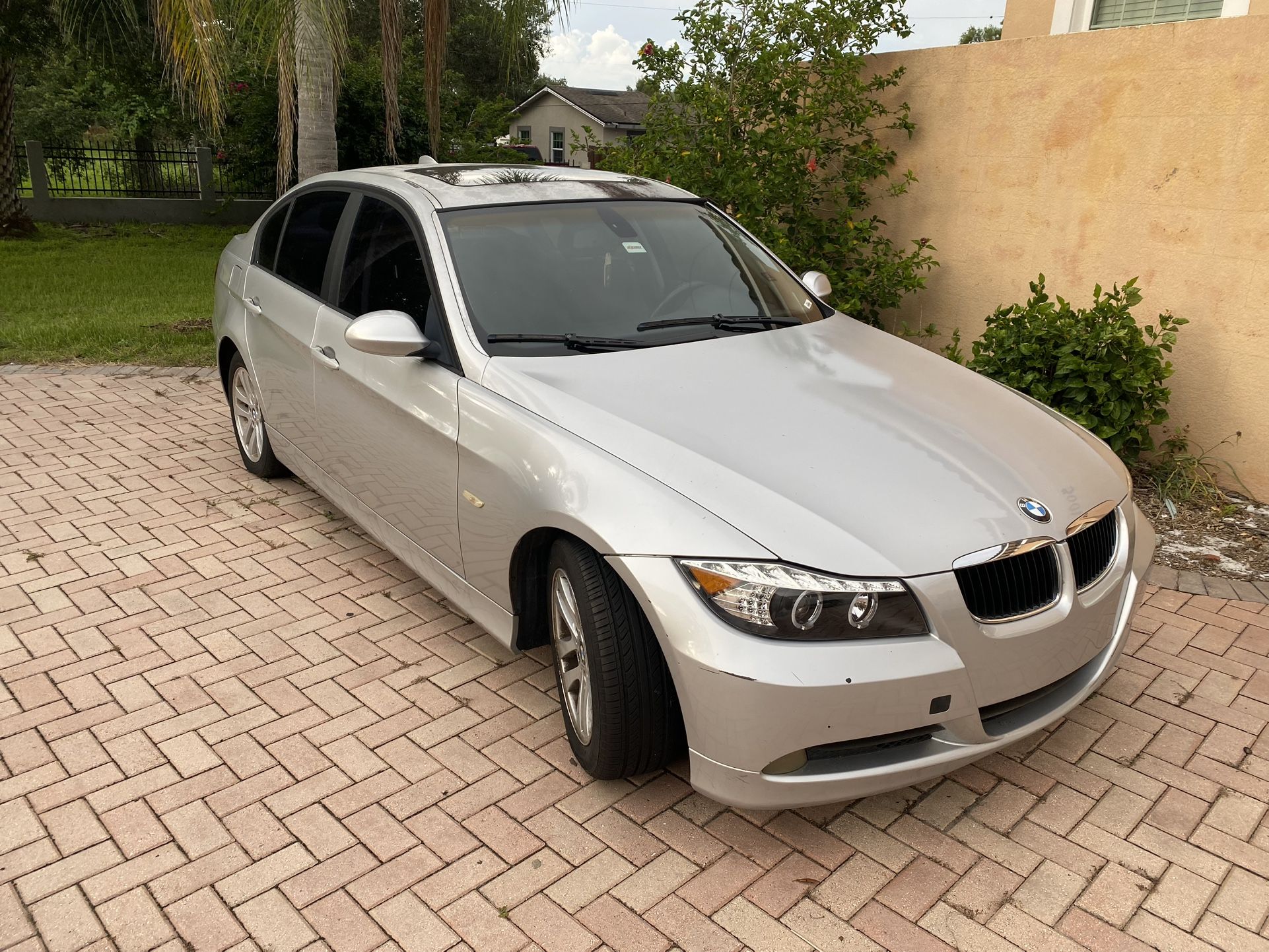 2006 BMW 325i