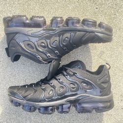 Vapor Maxs Nike Size 8.5