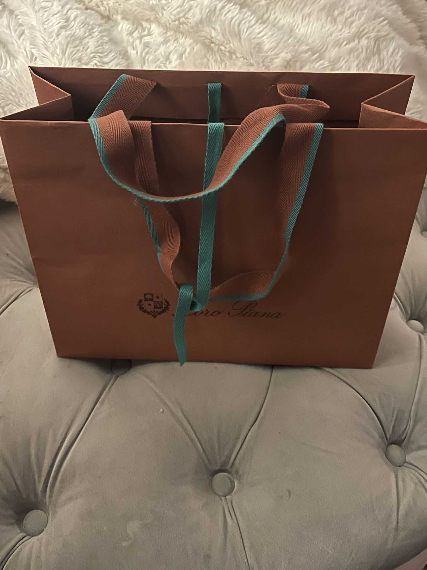 Authentic Loro Piana Small Shopping Bag for Sale in Los Angeles, CA -  OfferUp