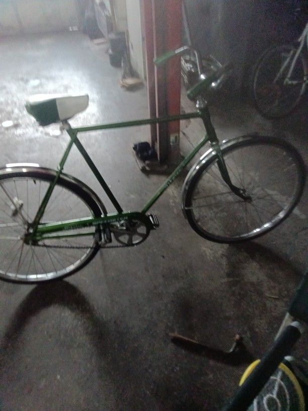 Antique Schwinn Speedster 26 Inch