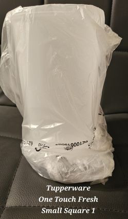 Tupperware  One Touch Fresh Small Square 1