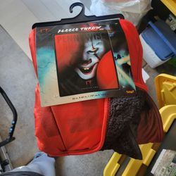 pennywise blanket from spirit store