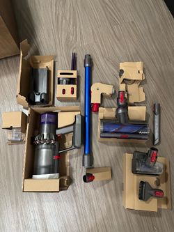 Dyson V11 Torque Drive+ Cordless Vacuum – Like New – Original Box & Full Accessories