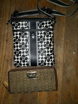 No wallet and coach satchel $