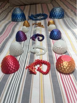 3D Printed Dragon Egg & Articulated Dragon Collection – Fantasy Display Set