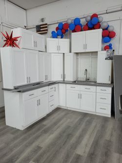Kitchen Cabinets set