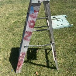 Gorilla Aluminum Ladder