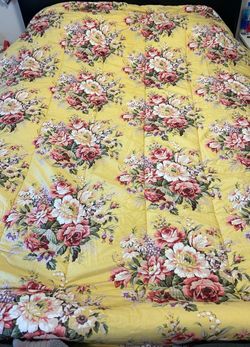 Ralph Lauren full/queen comforter