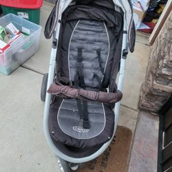 Stroller 