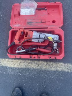 Milwaukee drill for sale 140:00 dollars or best offer working good