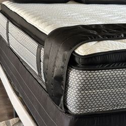 BRAND NEW QUEEN SIZE 12.5 INCH PILLOW TOP MATTRESS $199/FAST DELIVERY