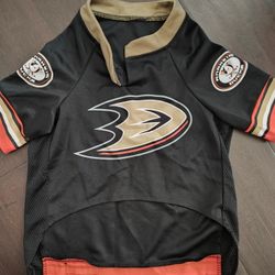 NHL License Anaheim Ducks Dogs Jersey XL