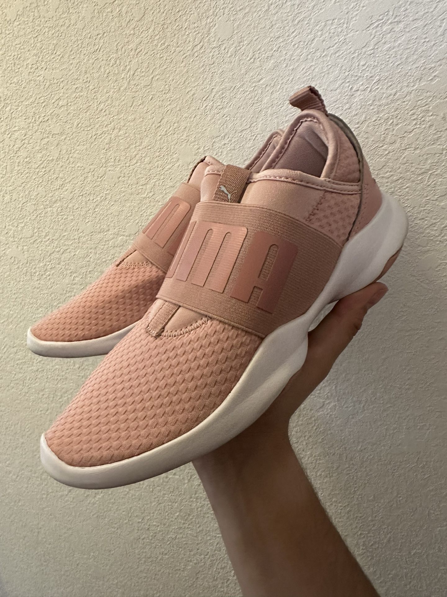 Woman’s Puma Shoes 