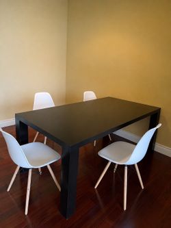 Dinning table for 6 + 4 chairs