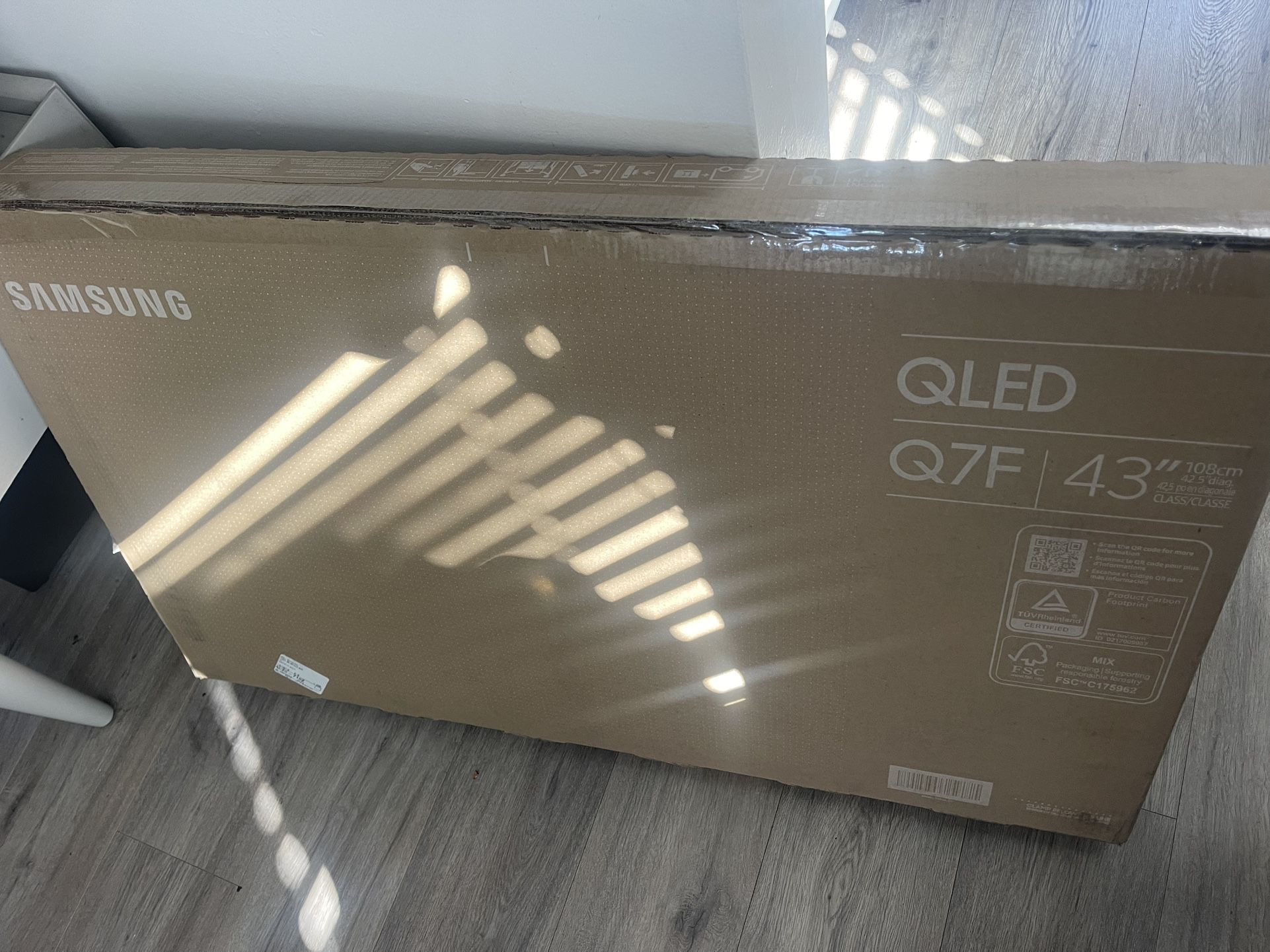 Samsung 43 Inch Q7f Smart AI Tv