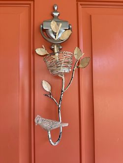 Distressed Metal Bird and Nest Wall Hook/Decor
