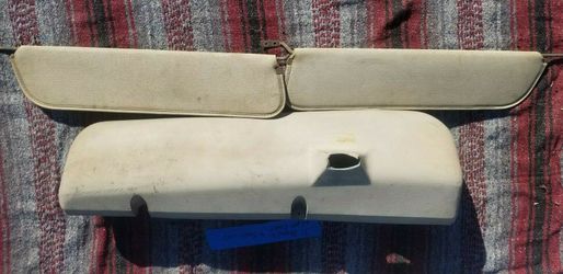 Basically new Original 1971 Ford Bronco sunvisor and wipe cover