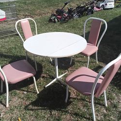 Drop Leaf Dinette Set With 4 Chairs