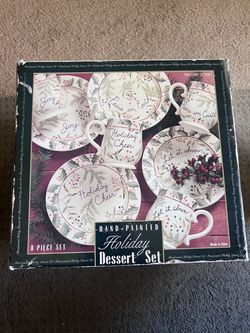 Hand Painted Christmas Holiday Dessert Set 8 Piece Brand New