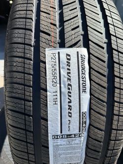 275/55R20 4 new tires Bridgestone Runflat