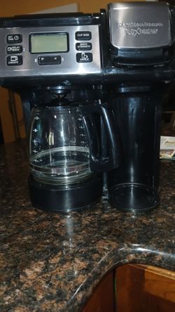 Hamilton Beach
FlexBrew Trio 12-Cup Black Drip Coffee Maker with Single Cup Brewer