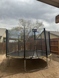 FREE Xl Large Trampoline 12 Ft