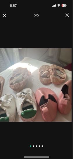 New new toddlers shoes only size 21 all are together only $3 • Riverside County,